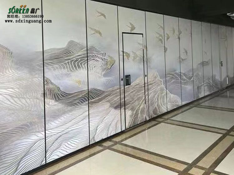濰坊活動(dòng)隔斷廠家酒店活動(dòng)隔斷墻，展廳折疊推拉門(mén)，移動(dòng)屏風(fēng)高隔